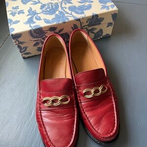🍷📔🎻Sézane merlot and gold loafers size 41 (10) with original box